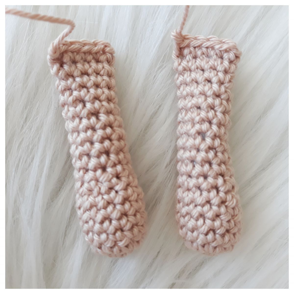 Blog-Inhaltsbild für 'Schmetterling Sarah, kostenlose Häkelanleitung'